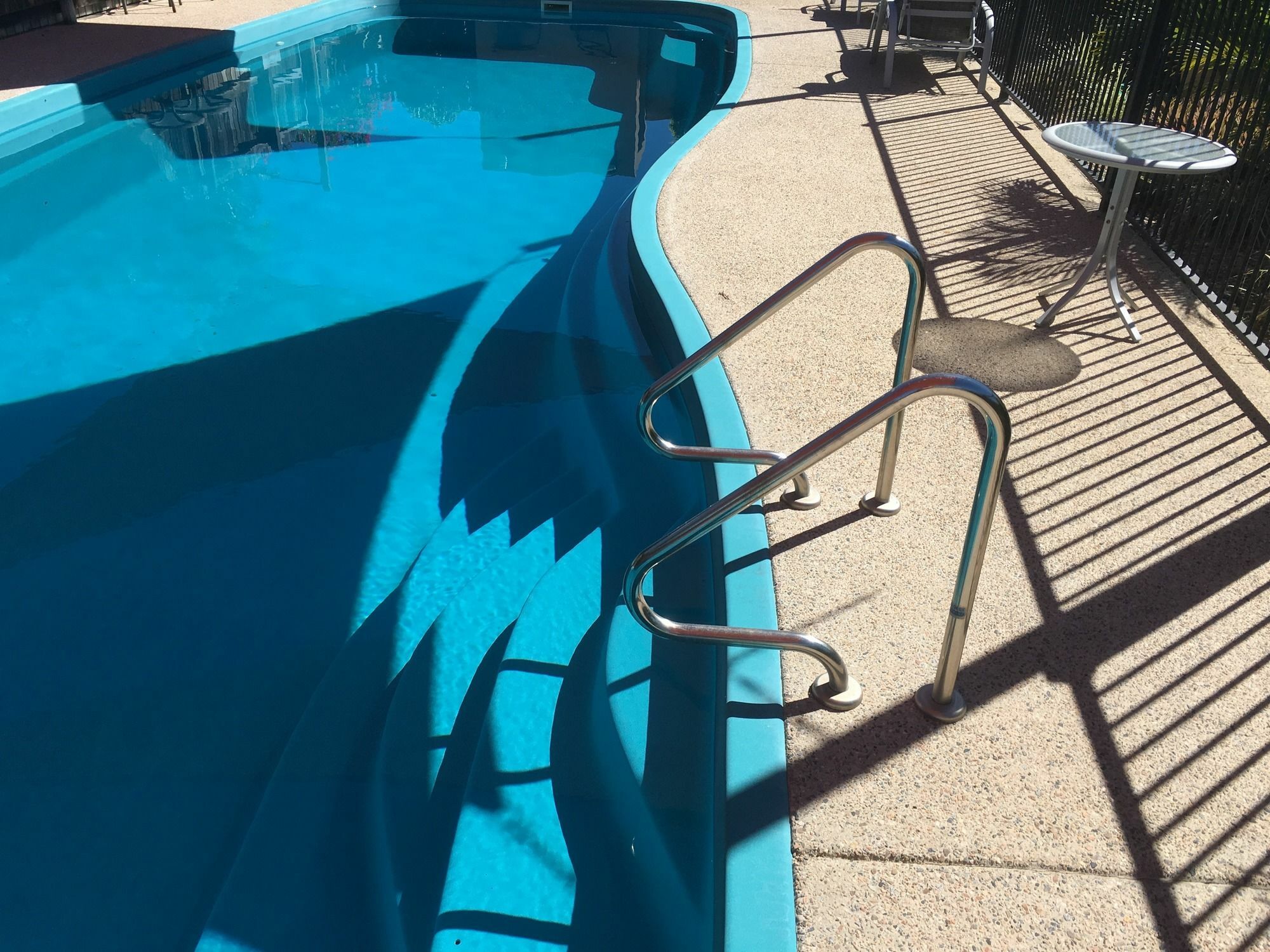 Bluewater Harbour Motel Боуен Екстериор снимка
